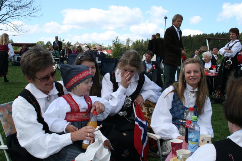 mai2007084.jpg